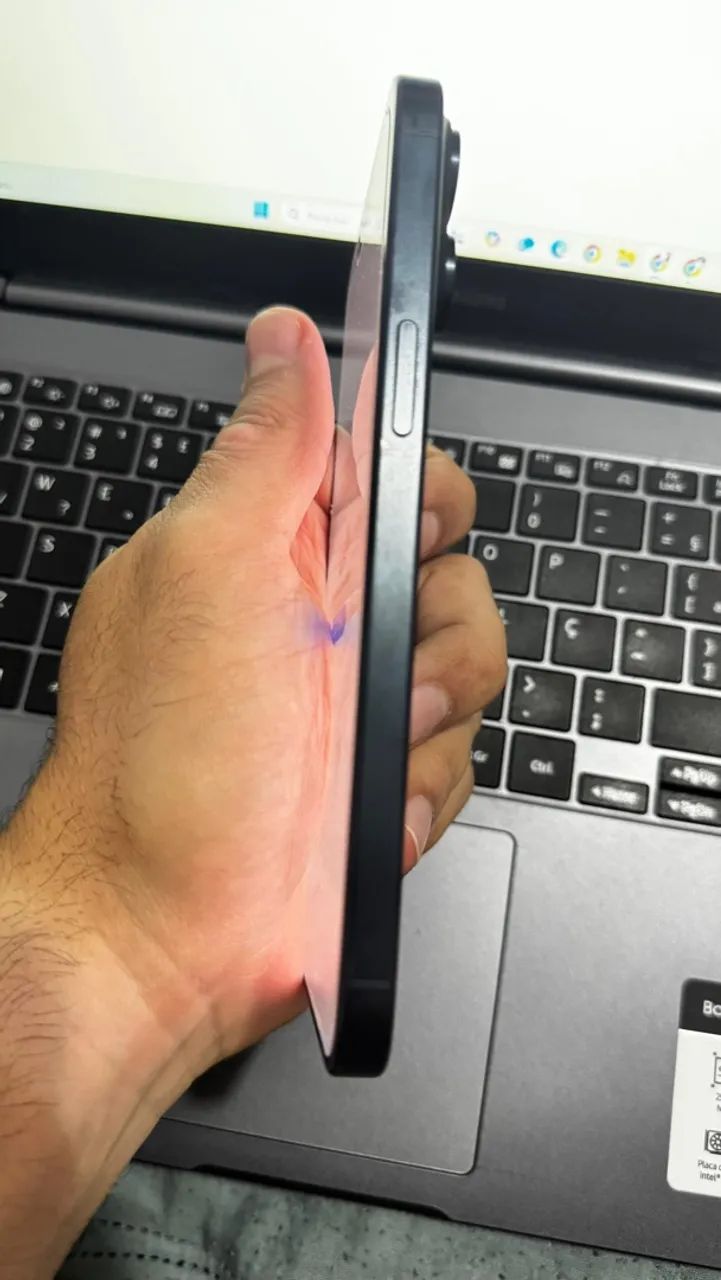 Vendo iPhone 15 pro Max  - Foto 2