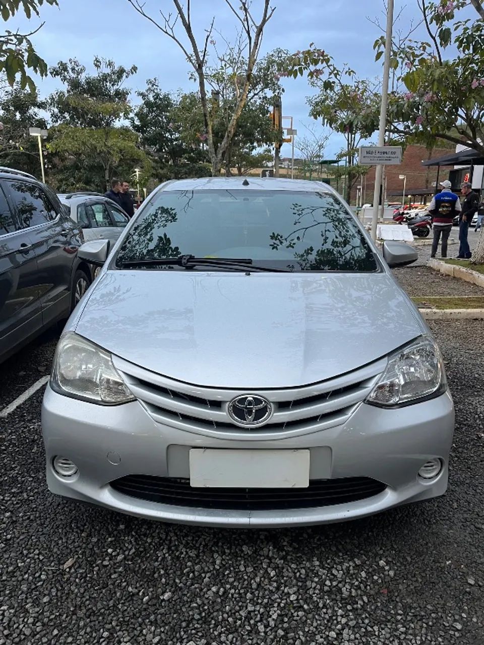 Toyota Etios ETIOS X 1.3 Flex 16V 5p Mec. 2015