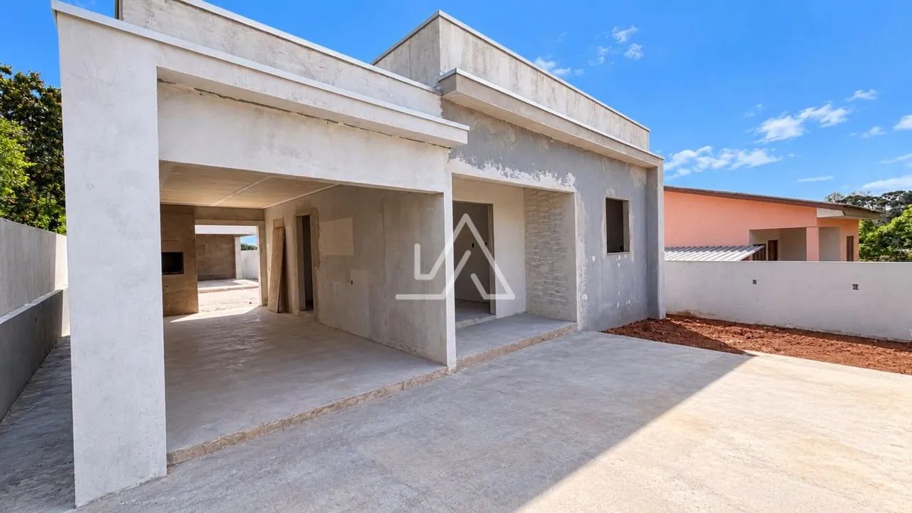 CASA 02 DORM COM SUITE COM PISCINA E QUIOSQUE - Foto 2
