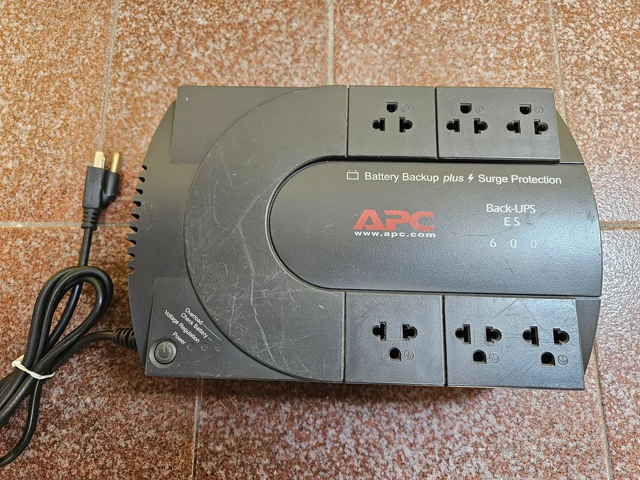Nobreak APC Back-UPS ES 600VA Bateria Nova
