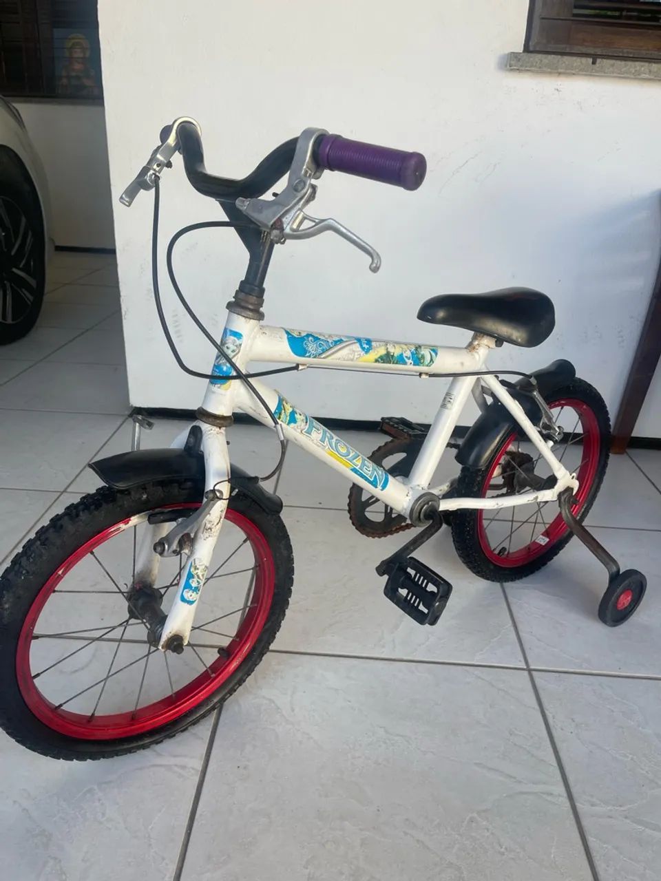 Bicicleta usada aro 14 - Foto 3