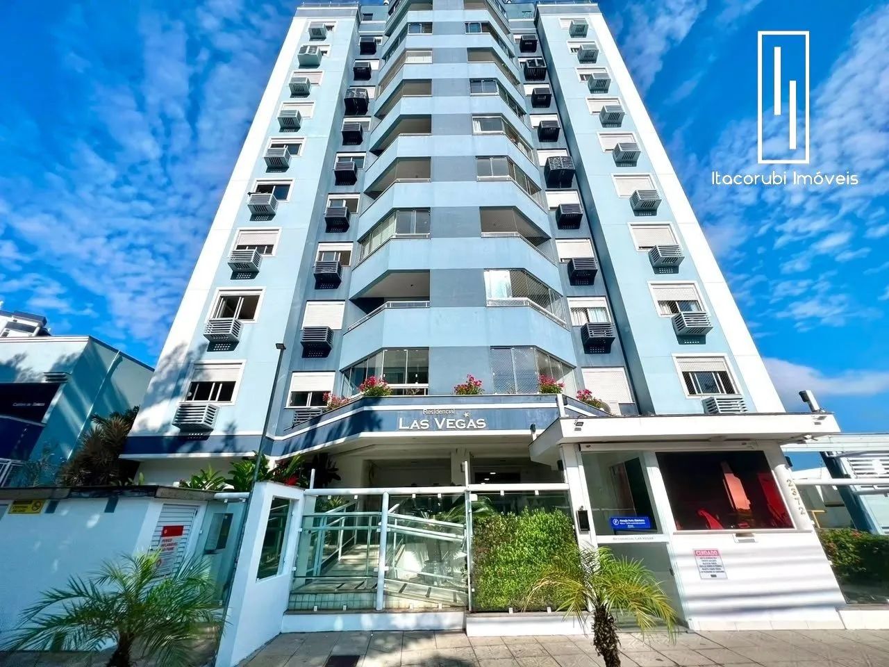 AP 2 DORM COM SACADA E GARAGEM - ITACORUBI