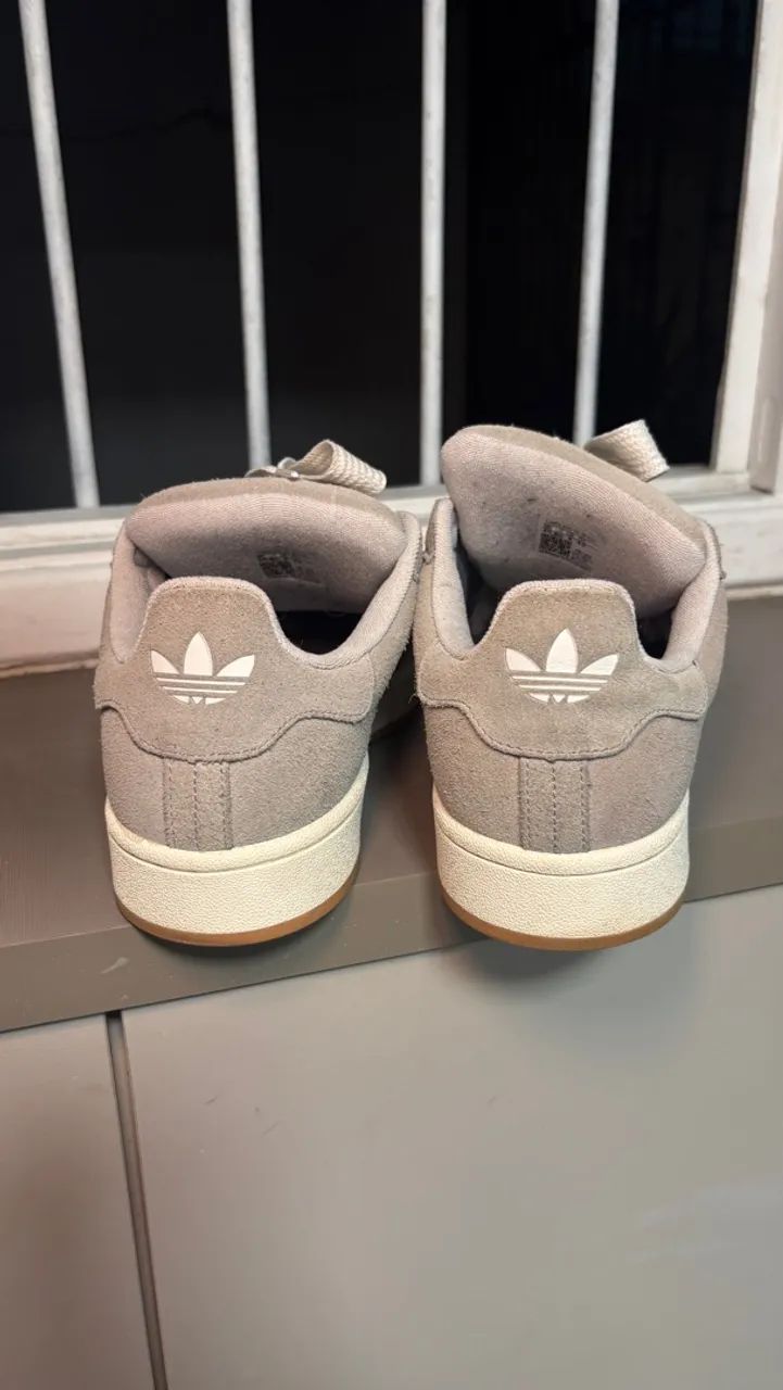 Tênis Campus Adidas Cinza  - Foto 3