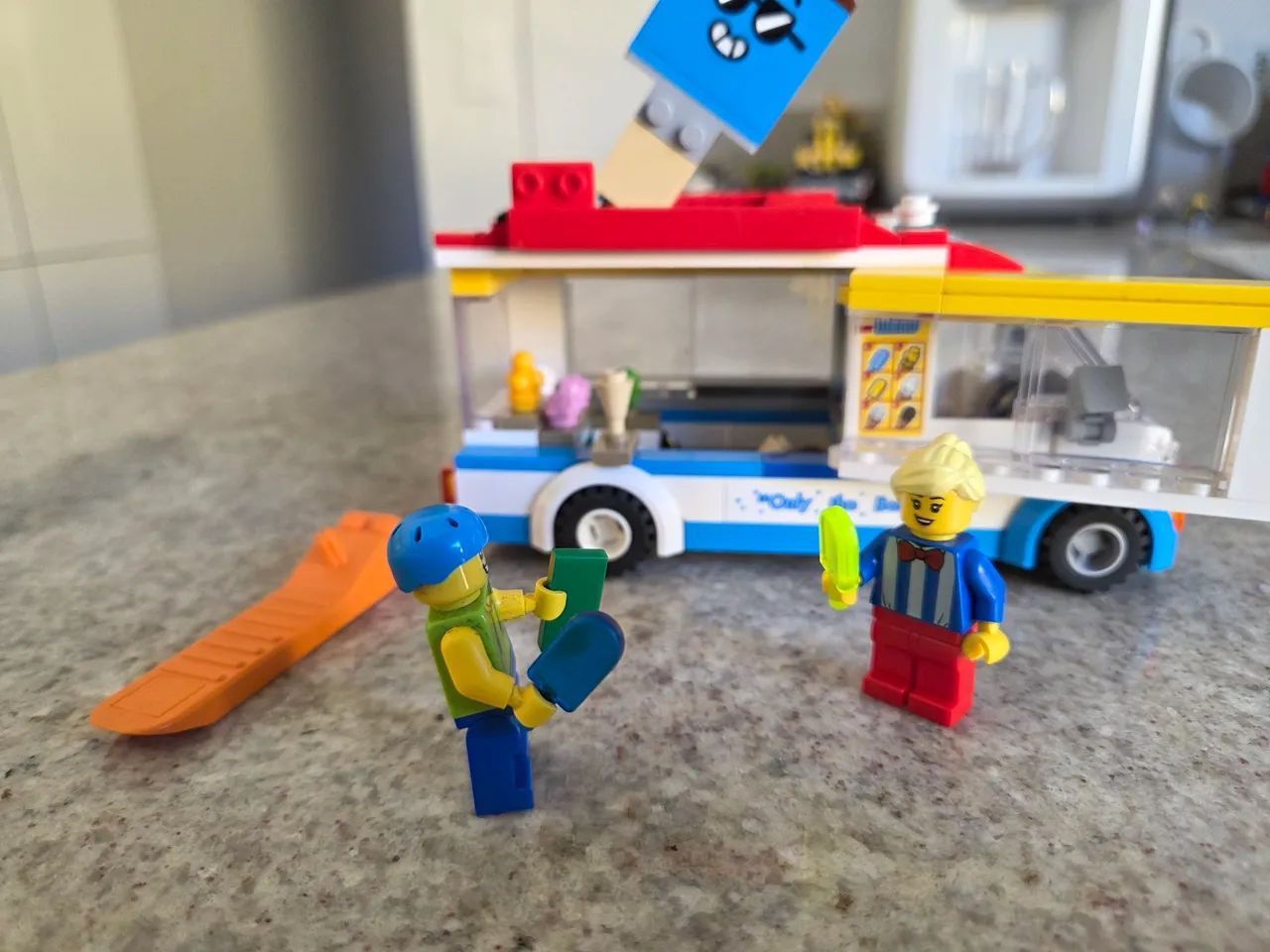 Lego van de sorvete - Foto 2