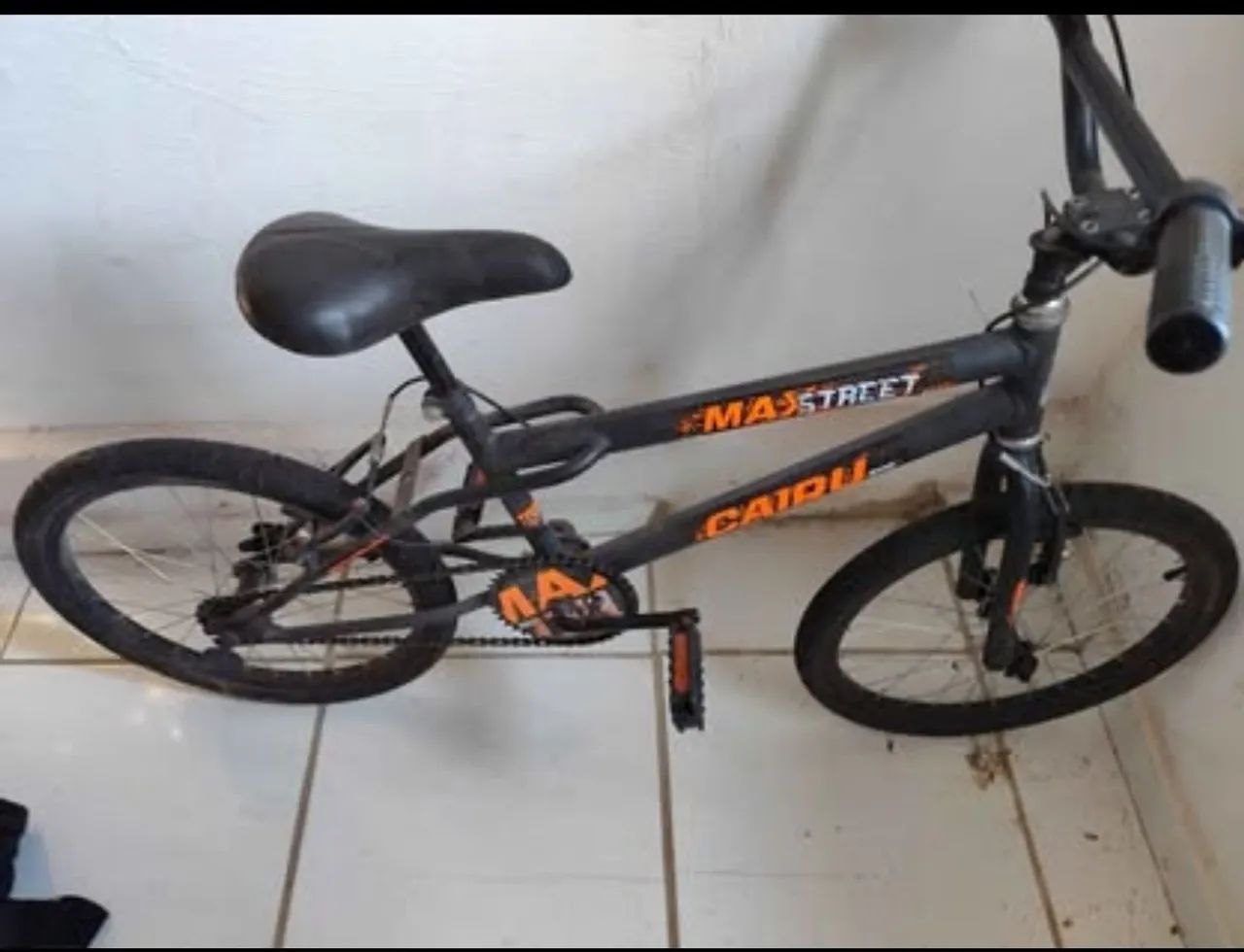 Bicicleta Infanto-juvenil Aro 20 Masc. Cairu Max Street (grafite/laranja)