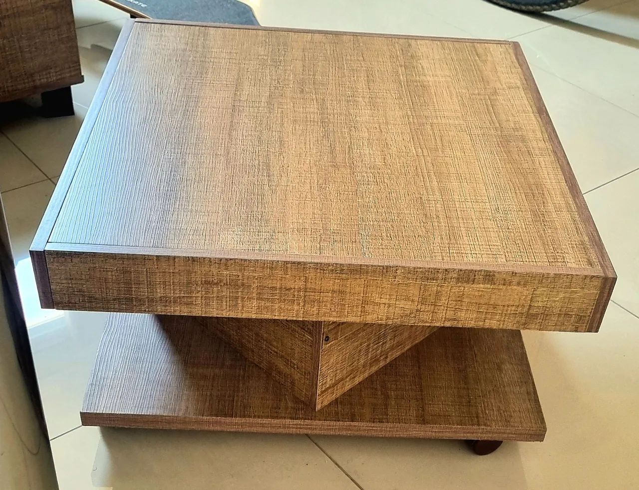 Mesa de Centro Para Sala (Com Rodinhas) - Foto 3