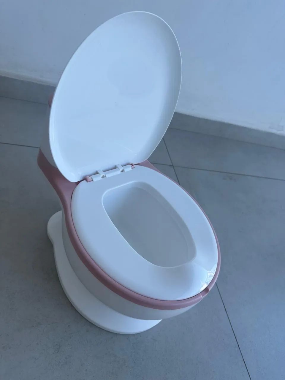 Troninho infantil