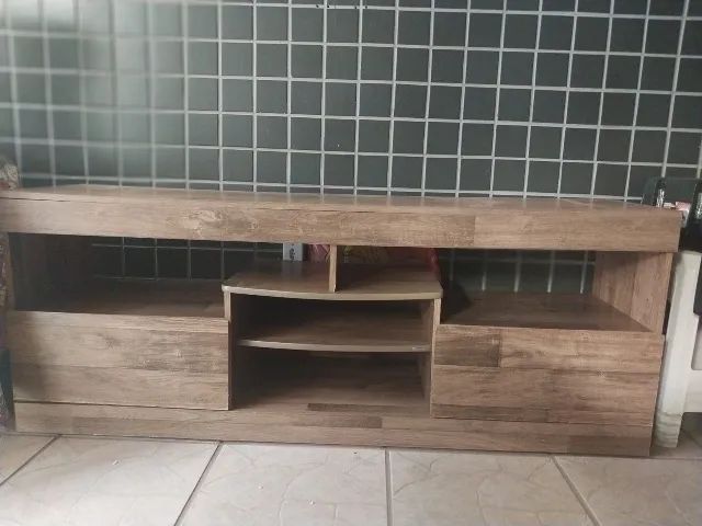 Rack para televisão com gavetas 