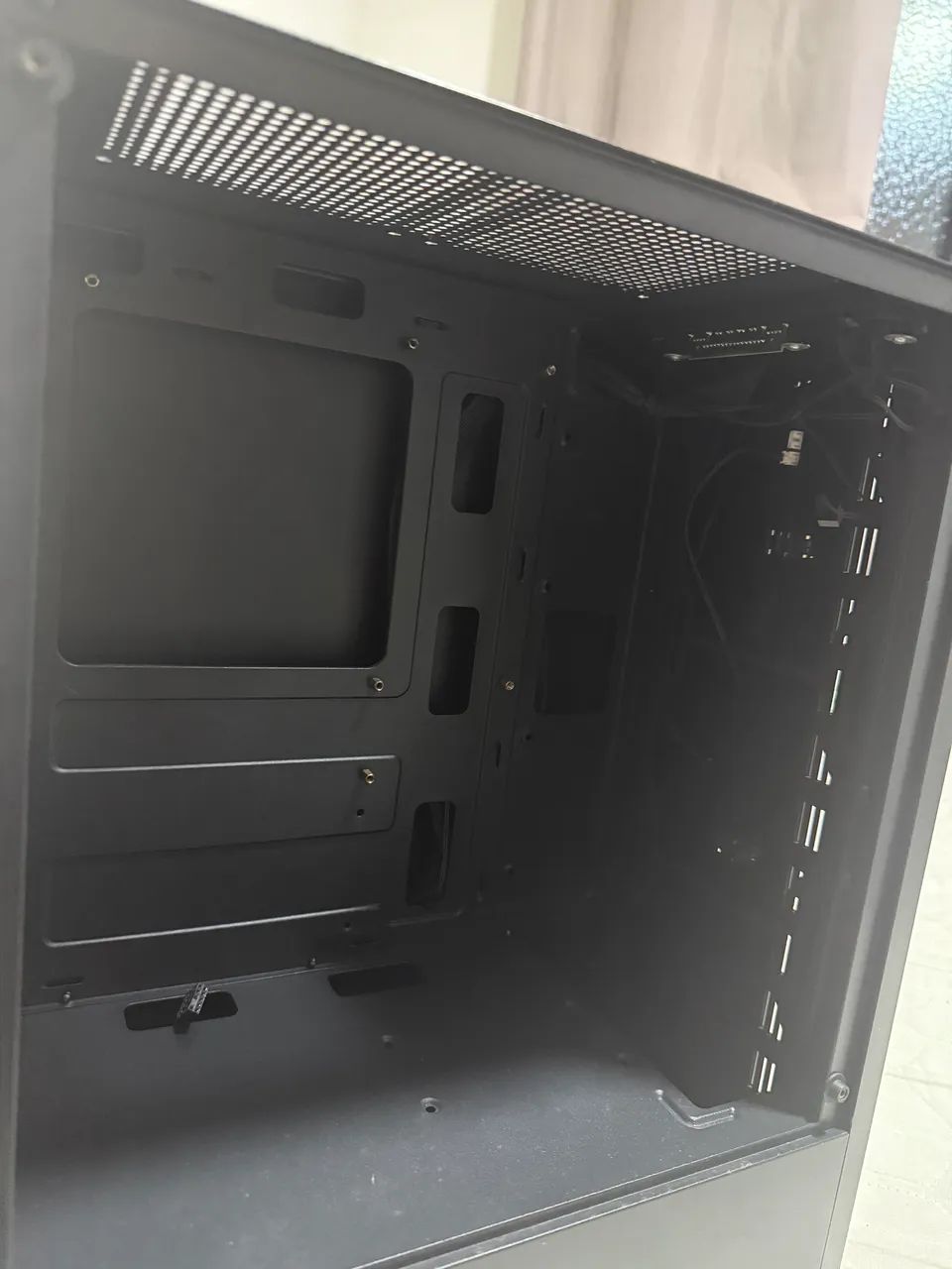 Gabinete gamer Liketec - Foto 2