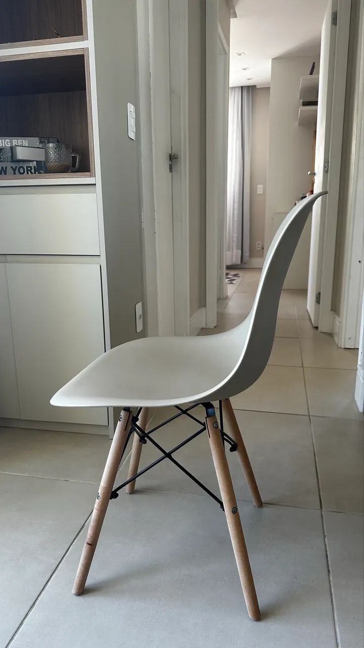 Cadeira Eames para Penteadeira ou Escritorio 
