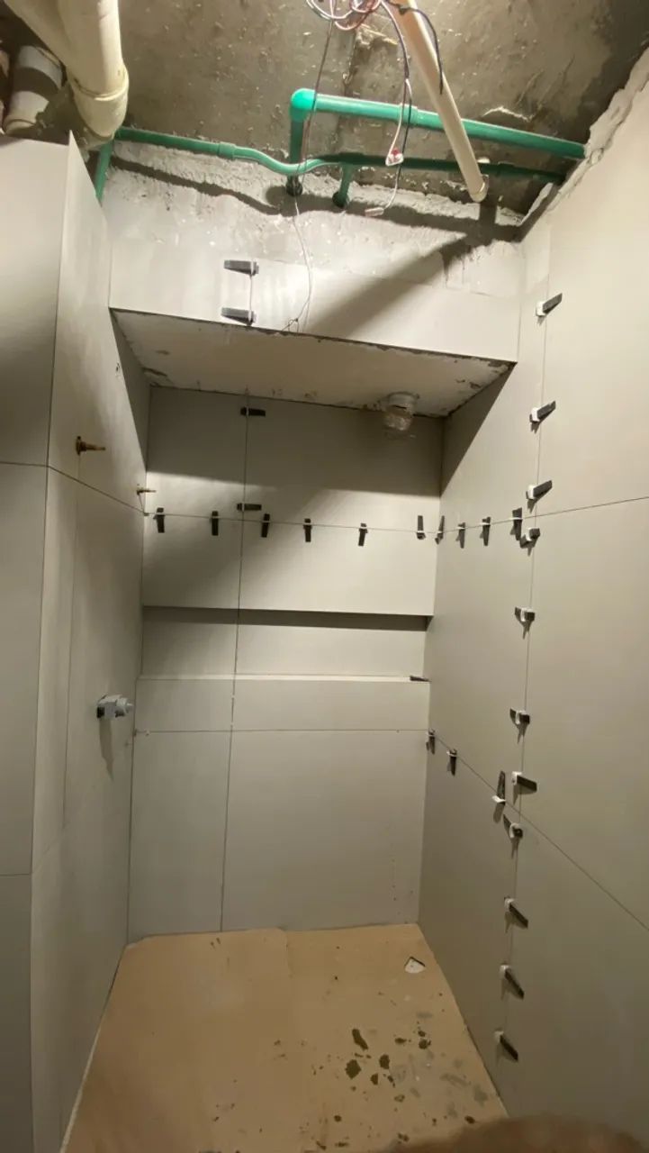 PEDREIRO DETALHISTA 