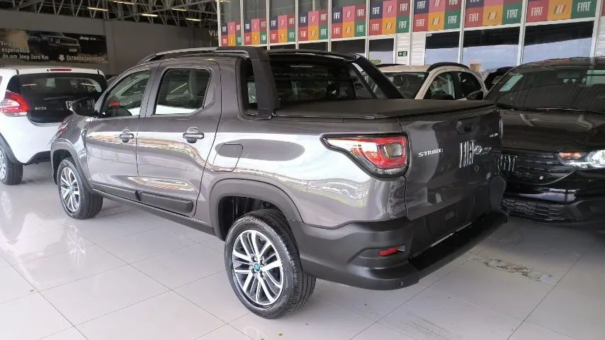 Fiat Strada Volcano 1.3 Flex 8V CD 2027 - Foto 3