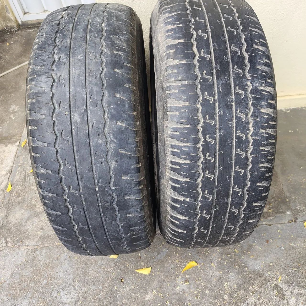 Pneu aro 17 265/65