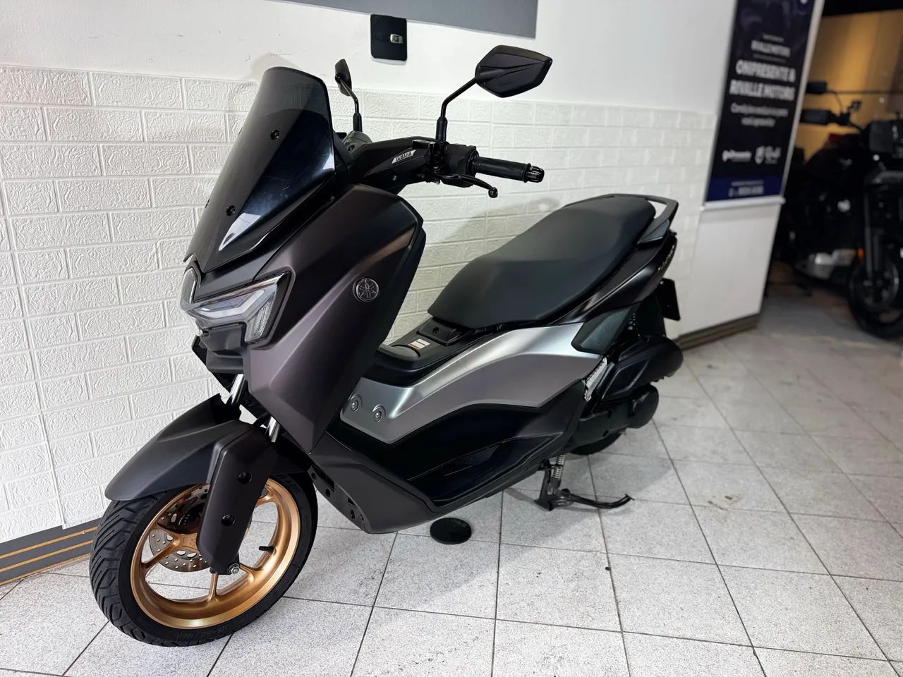 YAMAHA NMAX CONNECTED ABS  - Foto 4