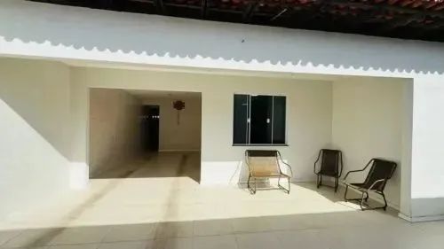 CASA NA PEDREIRA DISPONÍVEL 
