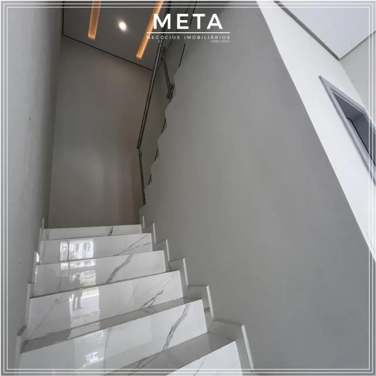 VENDE-SE RESIDÊNCIA DE ALTO PADRÃO NO BAIRRO CAÇARI | SOFISTICAÇÃO, EXCLUSIVIDADE E CONFOR - Foto 5