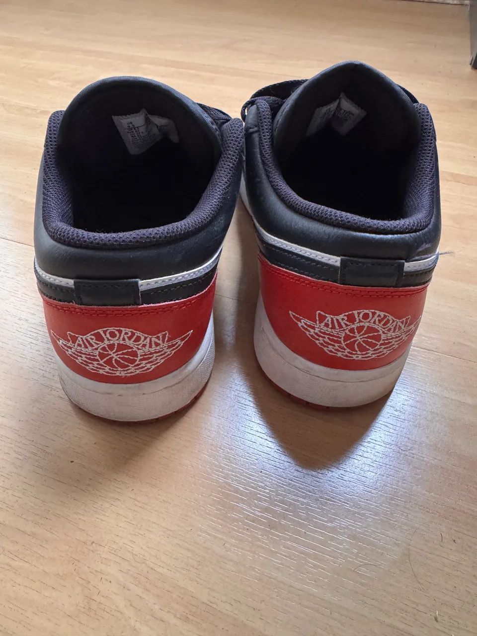 Nike Jordan Low Vermelho - Foto 3