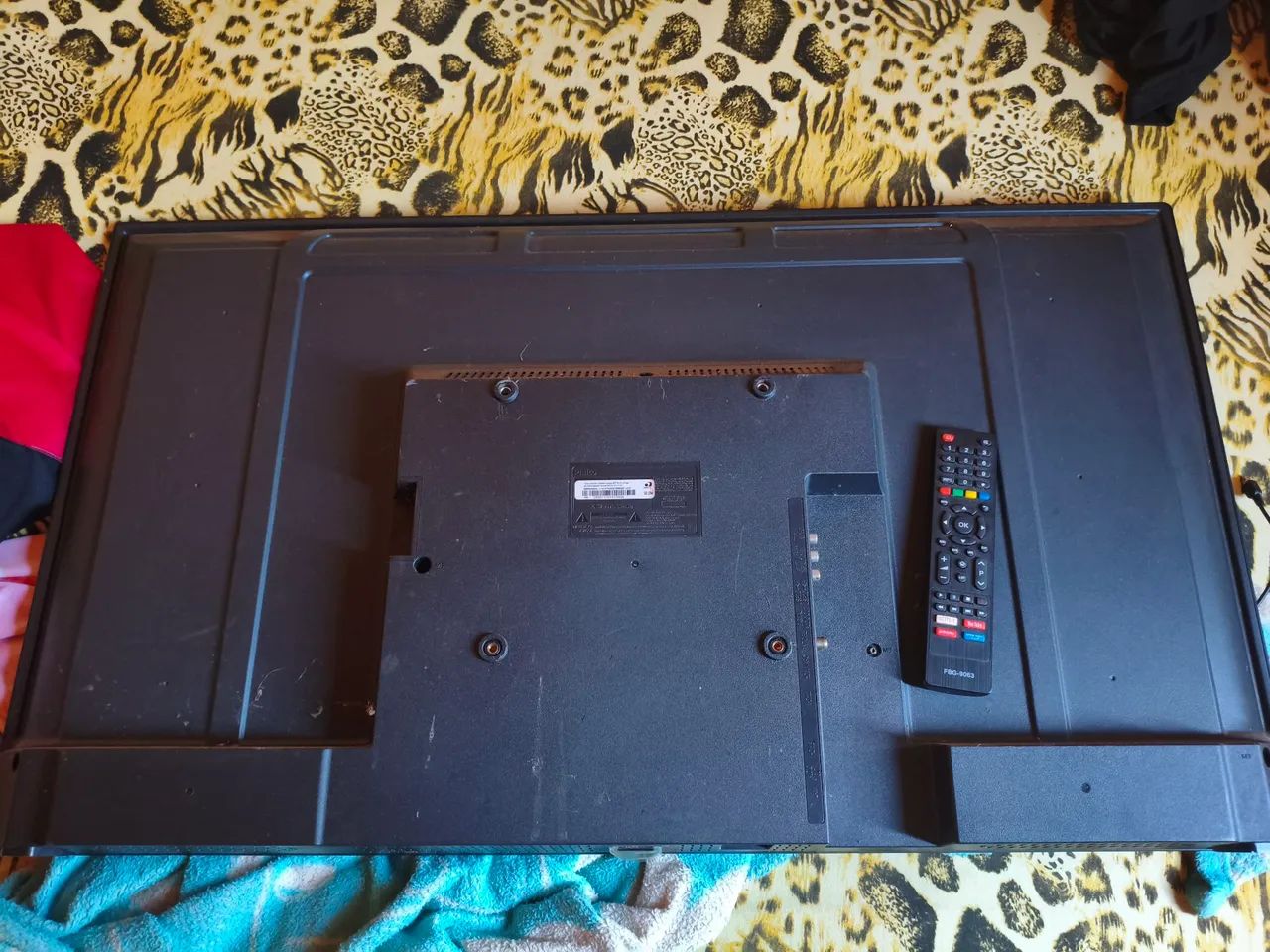 Vendo uma TV Philco completa sem defeito  - Foto 2