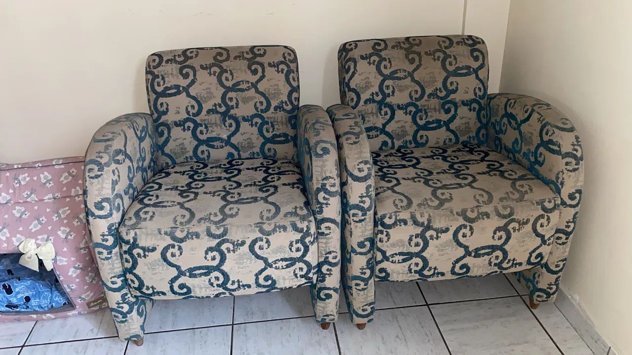 Poltronas (valor das 2, mas vendo separado) - Foto 2