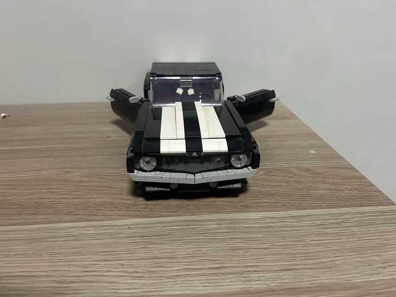 Lego Camaro Z28, montado - Foto 2