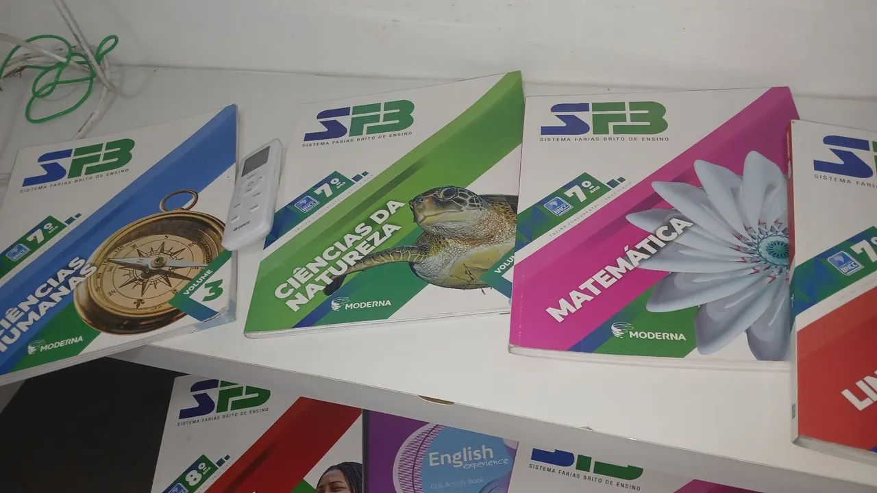 Livros SFB 7 ano - Foto 2
