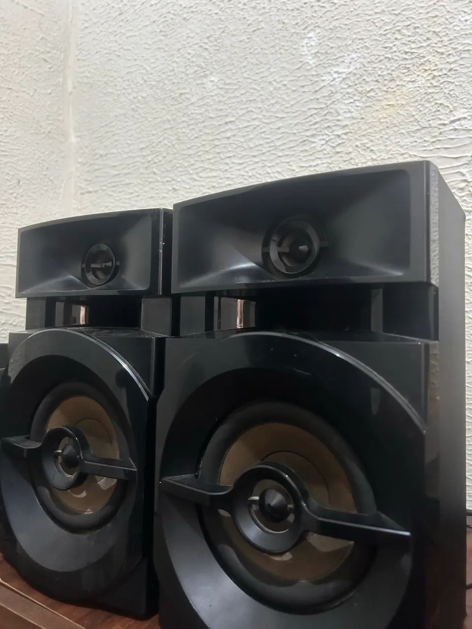 Som Bluetooth 200w / FM ( pega microfone )