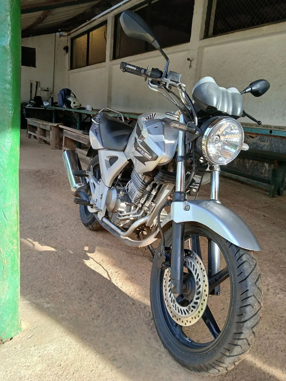 Cbx twister  - Foto 3