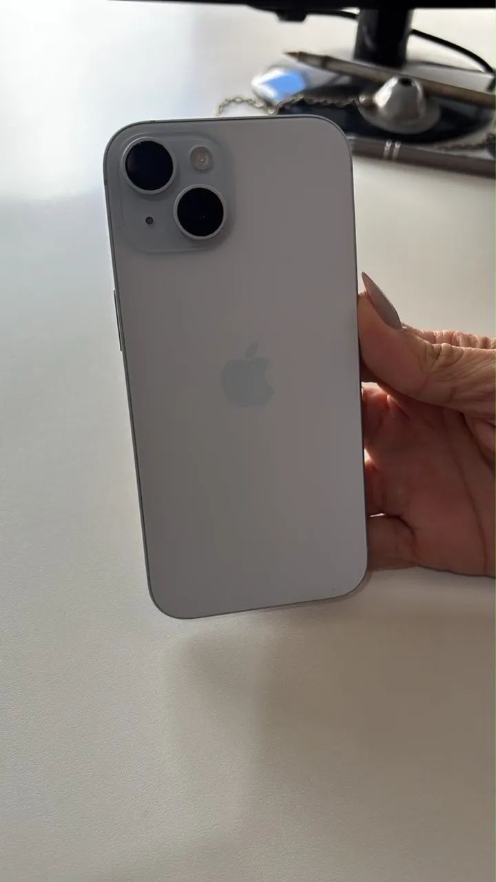 iPhone 15 (128gb)