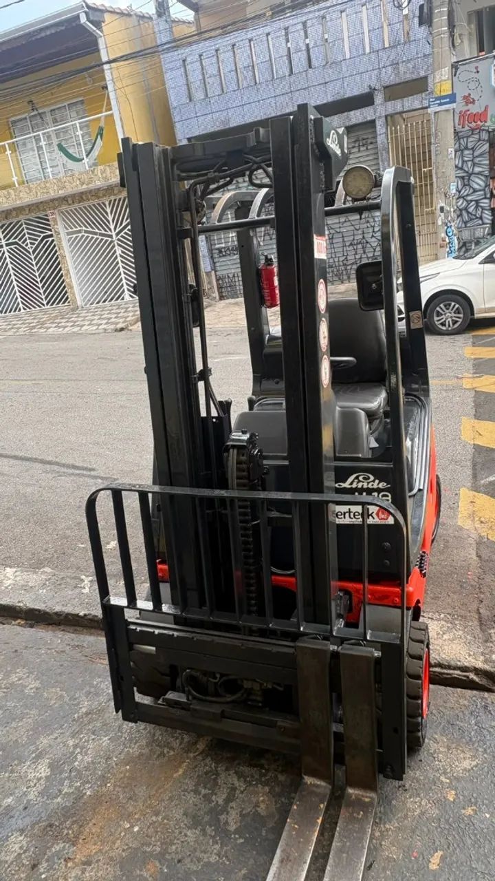 Empilhadeira Linde H18 | 1.800kg | Triplex 4,80m | Deslocador Lateral - Foto 4