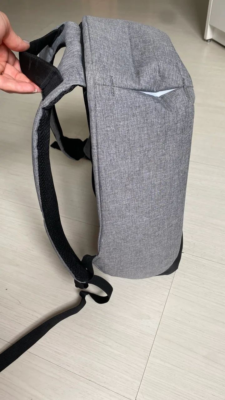 Mochila UP preta e cinza - Foto 4
