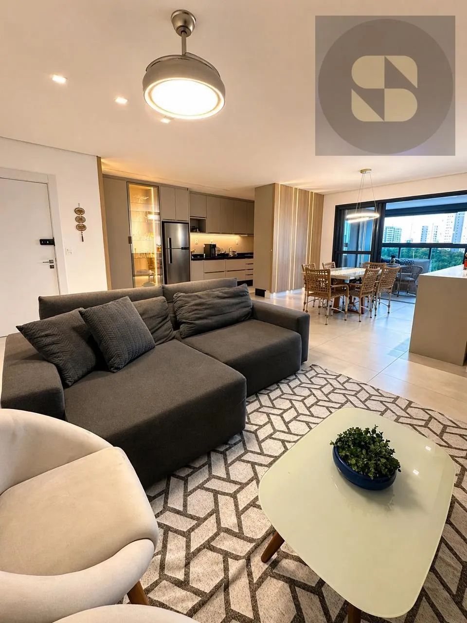 Apartamento no Edifício Vox - Mobiliado e decorado - Foto 2