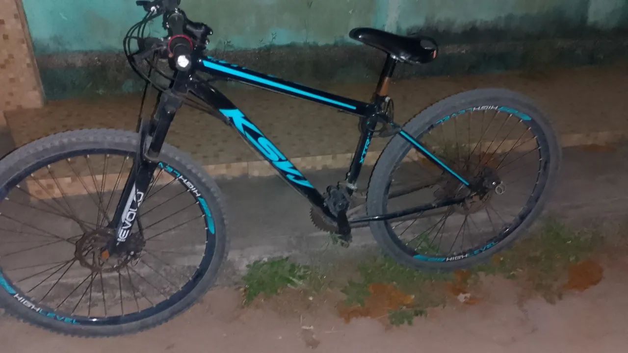 Bicicleta aro 29 xtr - Foto 2