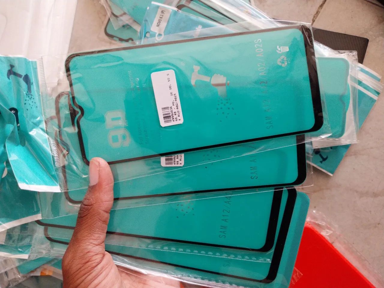 Lote de capa e película de celular - Foto 4