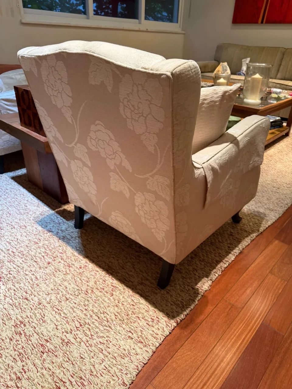 Poltronas Clássicas Bege Jacquard Pés Madeira - Foto 4