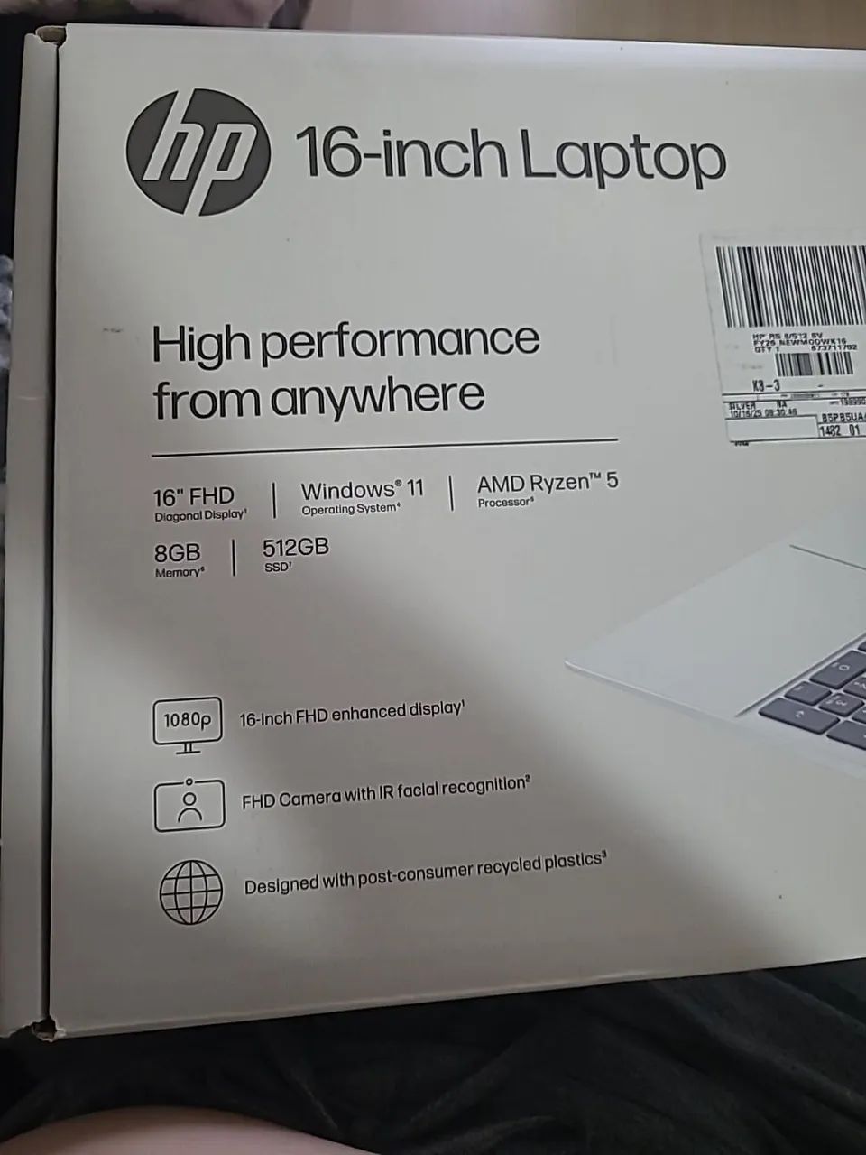 Notebook HP de 16 polegadas equipado com processador AMD Ryzen 5