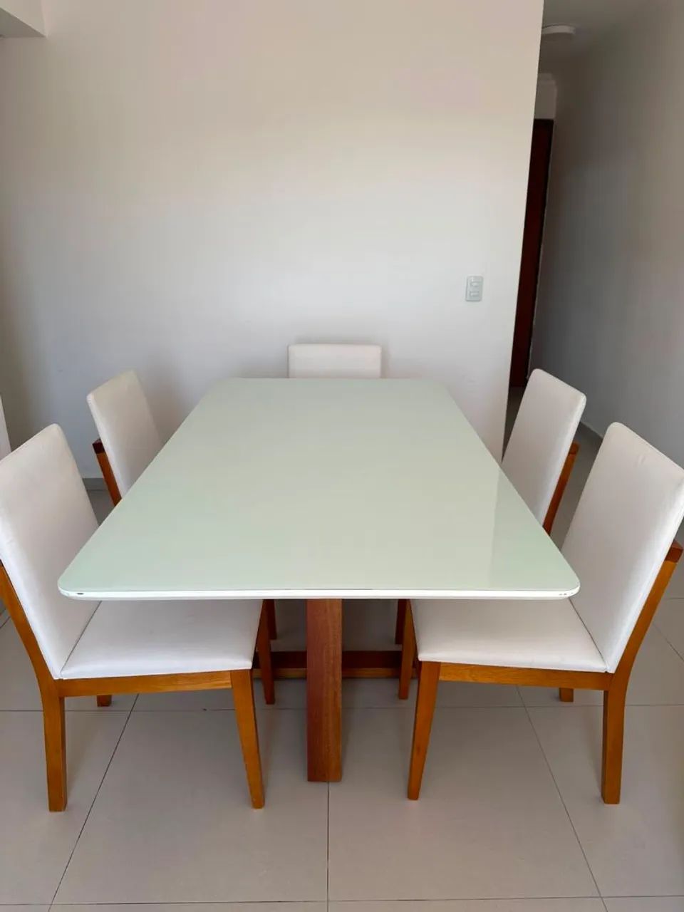 Mesa de jantar... com tampo em laca em vidro Branco - Foto 3