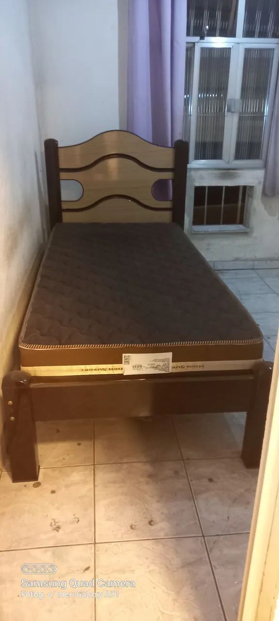 Cama e colchão de solteiro.  - Foto 2