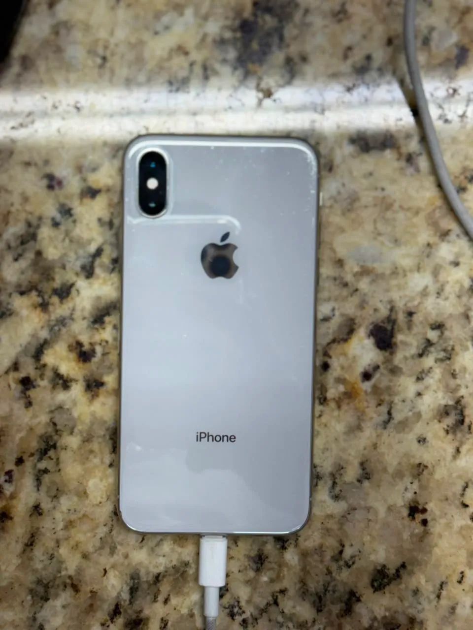 iPhone X branco 256Gb 