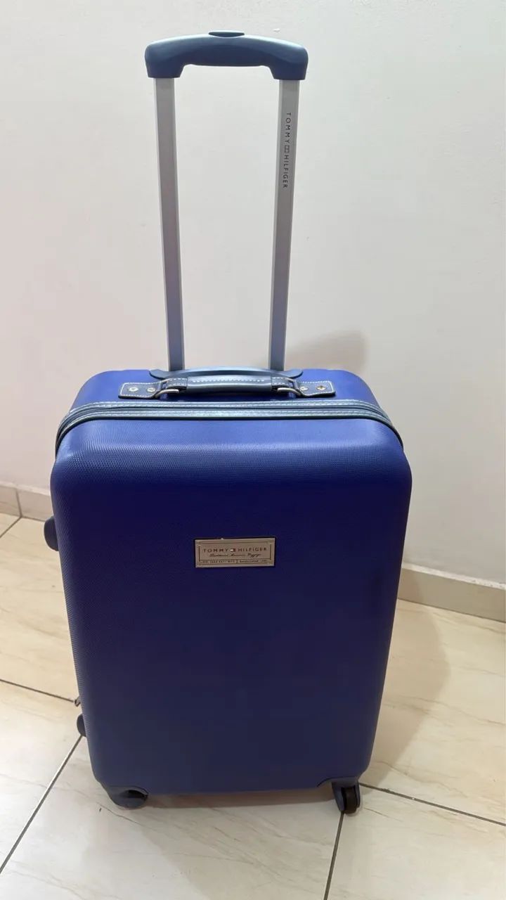 Mala de viagem Tommy Hilfiger azul usada pouquíssimas vezes  - Foto 5