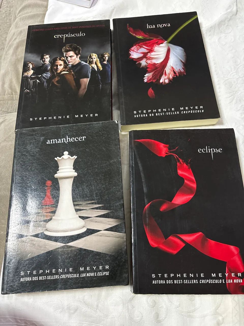 Box livros: Crepúsculo, Lua Nova, Amanhecer, Eclipse