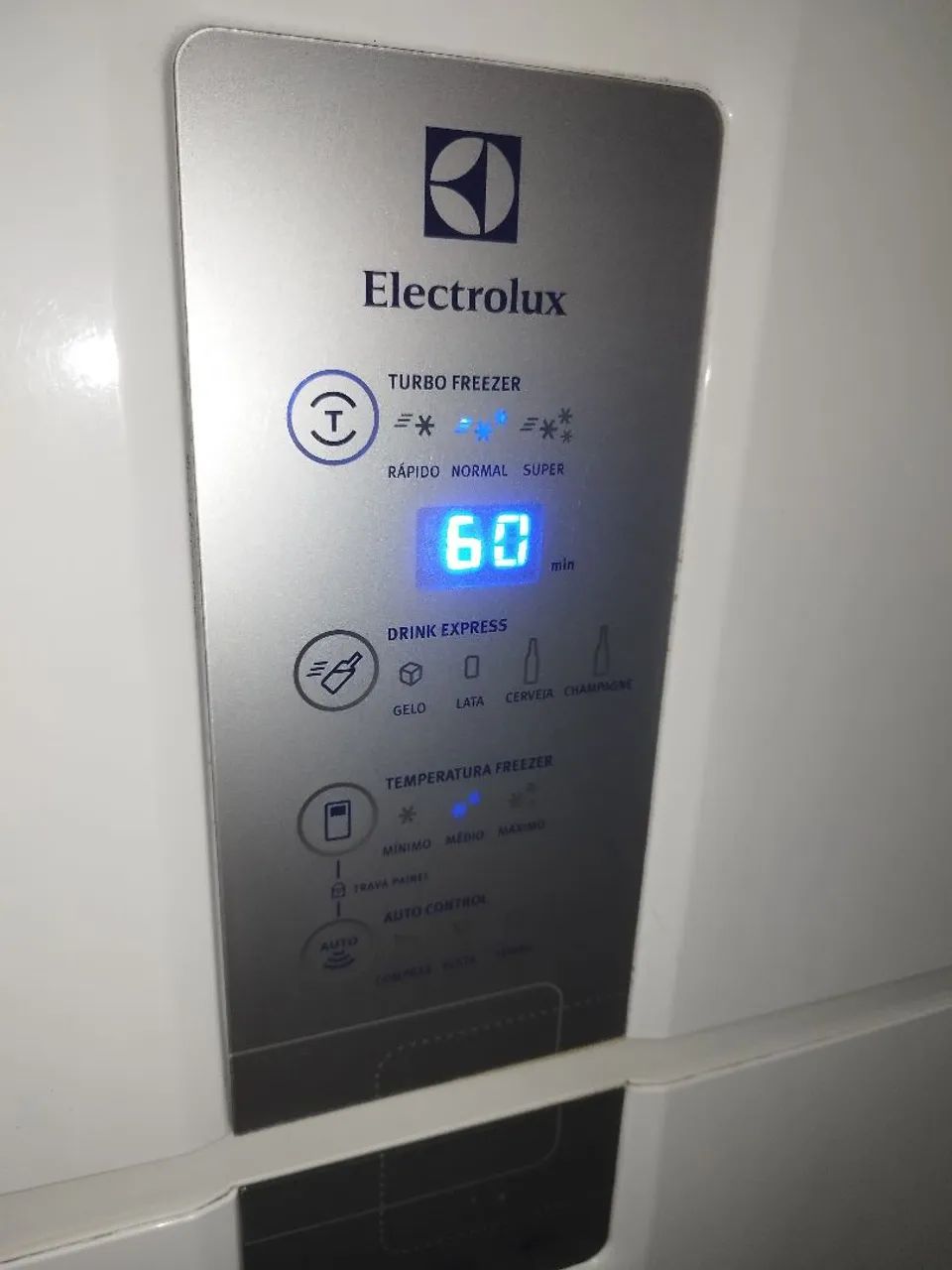Geladeira Electrolux Frost Free duplex completa painel digital Blue touch Modelo Novo ! - Foto 4