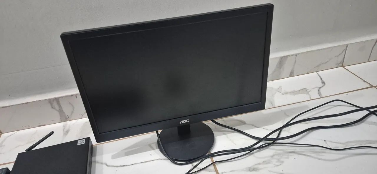 Pc completo ThinkCentre m70q i5 10ª - Foto 3
