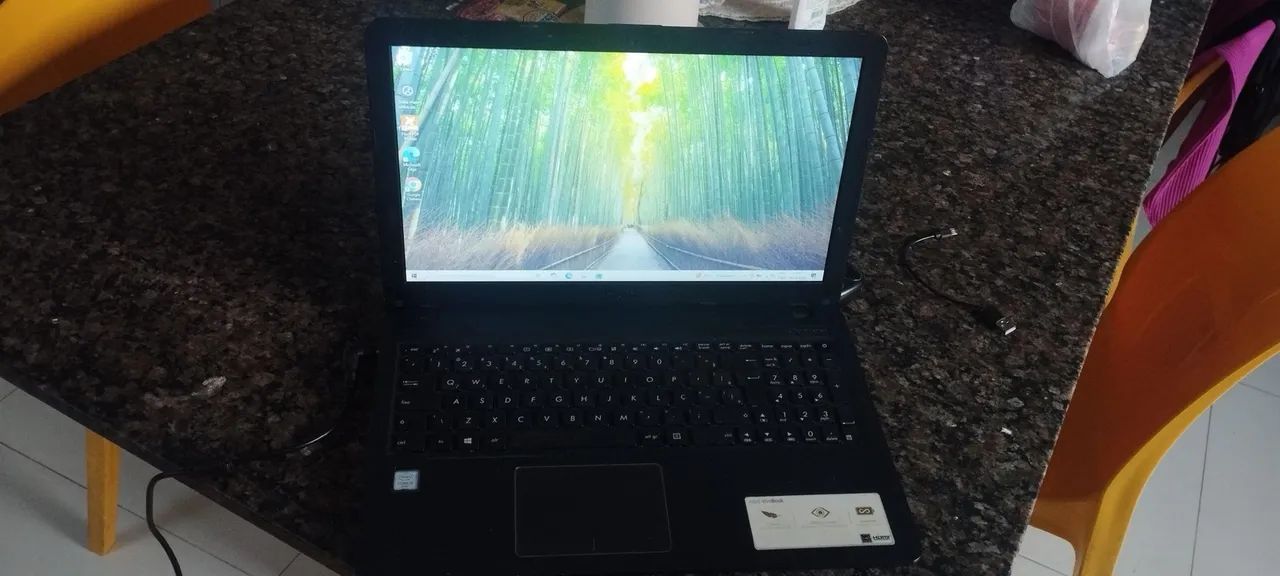 VENDO NOTEBOOK ASUS - Foto 3