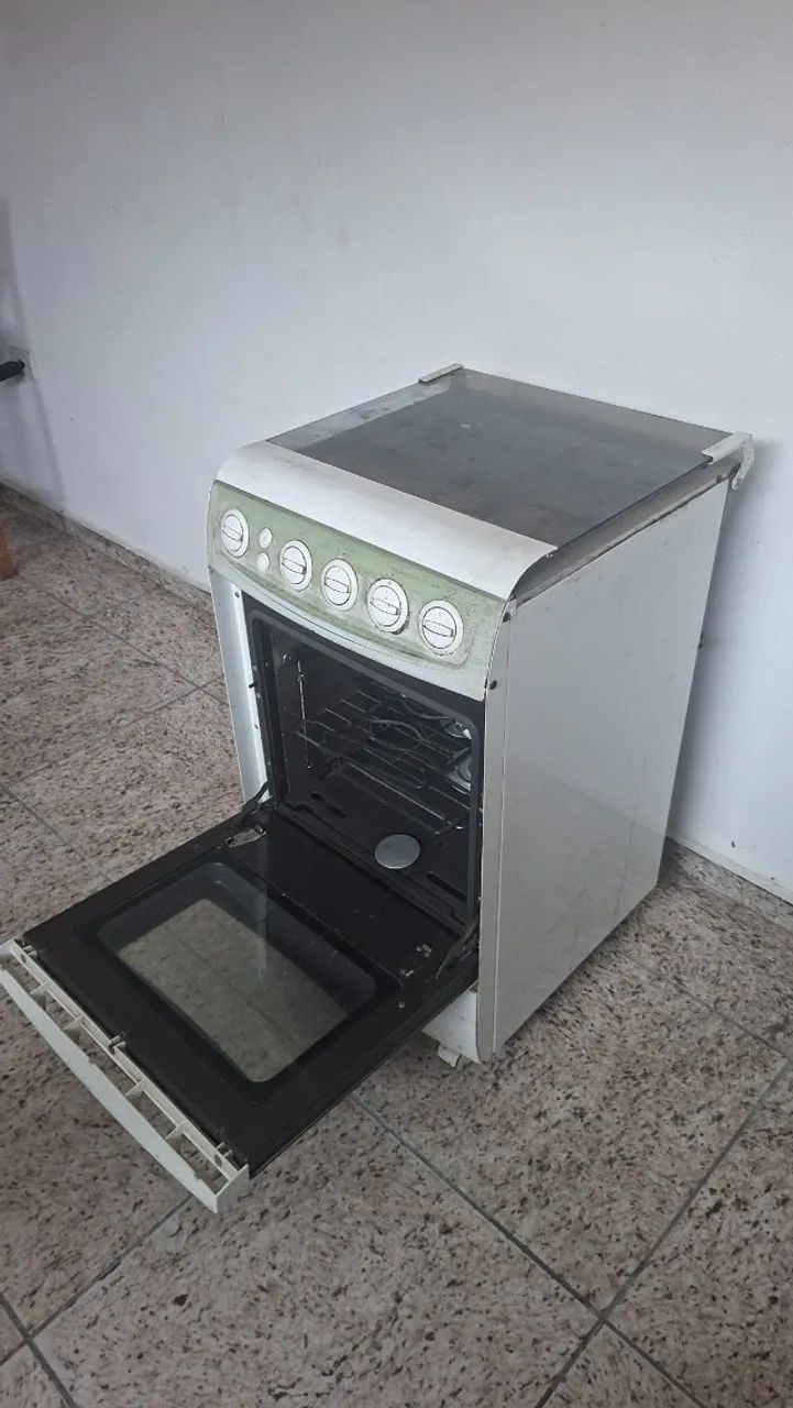 Fogão 4 bocas usado