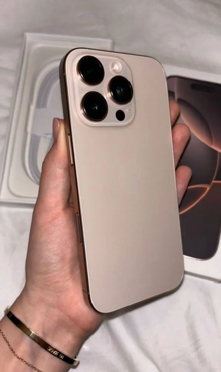 iPhone 15 Pro Gold 128