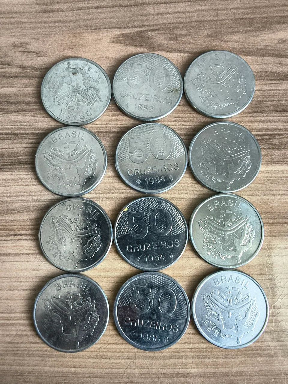 Moedas 50 cruzeiros 1982 a 1985