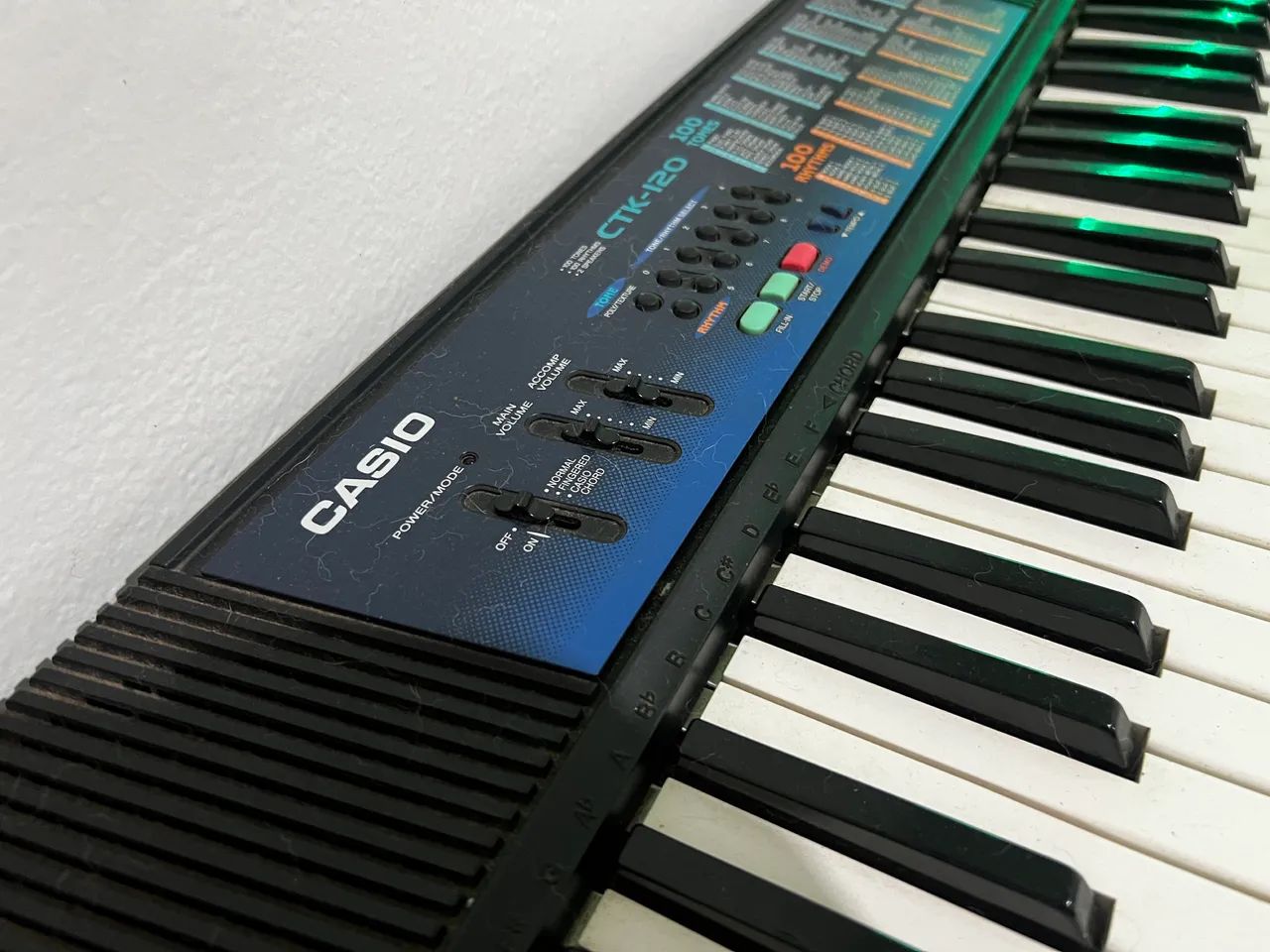 Teclado CASIO antigo - Foto 2