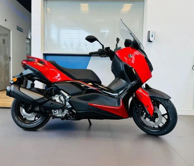 Xmax 300 ABS Connected - Foto 4