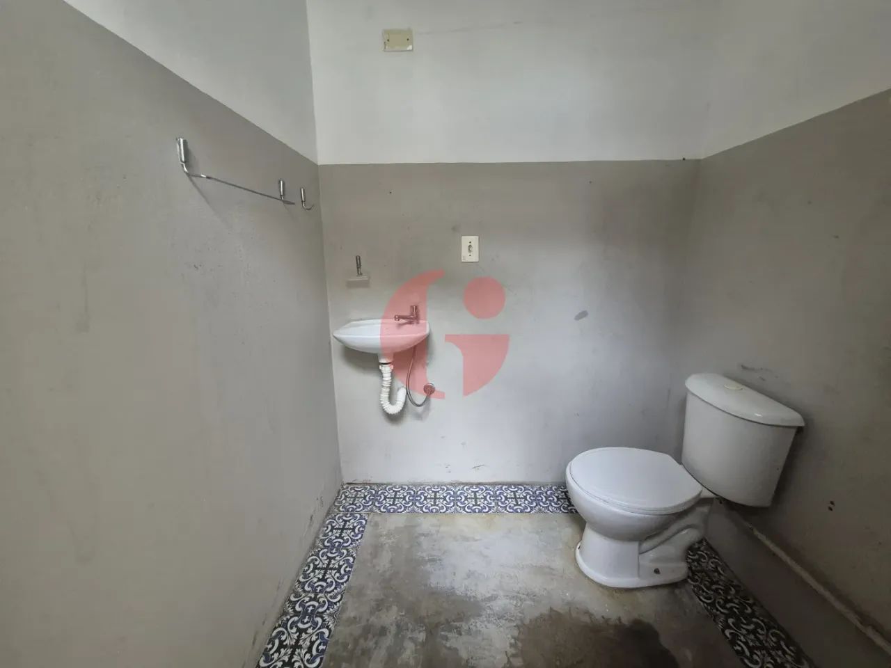 Sobrado para locação com quartos e 3 vagas de garagem - 100 m² Centro - Foto 4