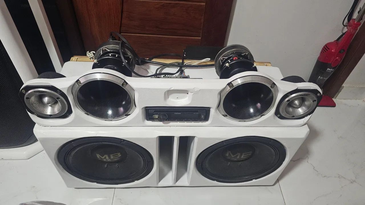 Som automotivo 2 MB2200 top completo